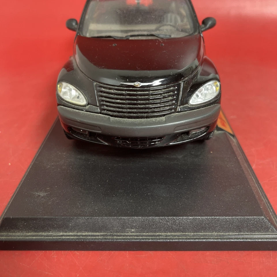 Maisto Chrysler PT Cruiser Special Edition 1/18 Scale - Image 3 of 4