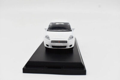 ミニカー Racing43 1/43 Fiat Punto Kit Car 2001 NOREV 1/43 Alloy simulation car model Fiat Punto gift