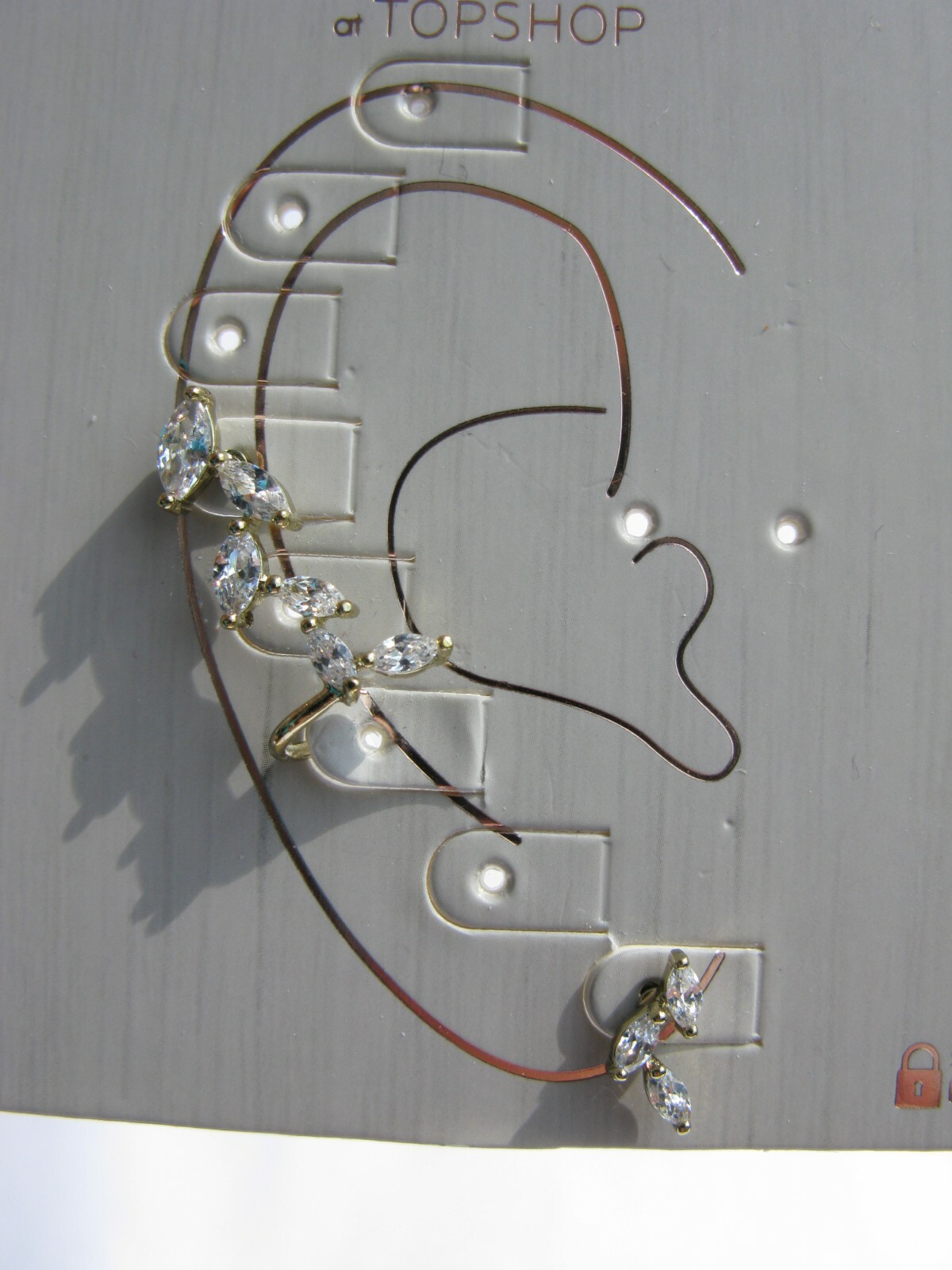 Topshop Freedom Earring Ear stud cuff Gold tone Diamante Cost £8.50 NEW