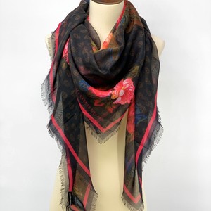 alexander mcqueen rosas