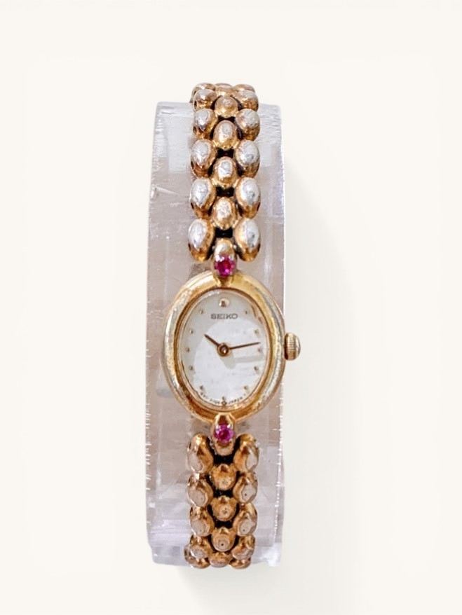 Seiko Vintage Watch Gold Bracelet Jewelry Style Ladies  display picture 3