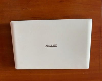 ASUS F201E