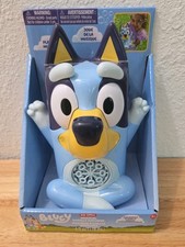 BLUEY- Musical Bubble Machine-No Spill- Ages 3 Battery Operated-New In Box