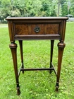 Vtg Accent End Table Night Stand Federal Brass Handle Drawer Mahogany Fluted Leg