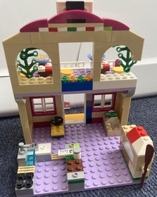 LEGO FRIENDS: Heartlake Pizzeria (41311), no mini figs