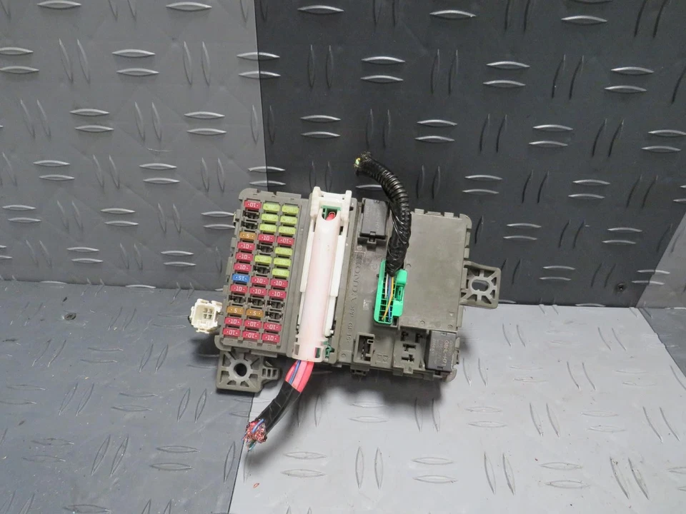 Honda Civic 2017 cabina caja de fusibles TBD-A0 Foto 2 de 4