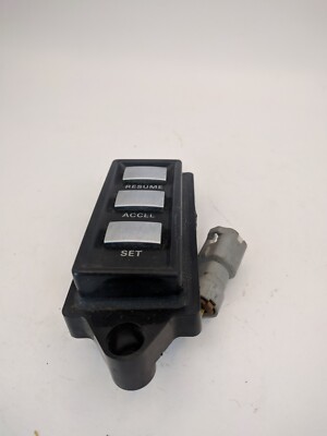 1984-1989 Nissan 300ZX Z31 Steering Wheel Cruise Control Switch