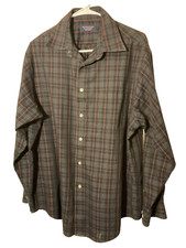 Roundtree Yorke EasyCare men's large Shirt pre-owned