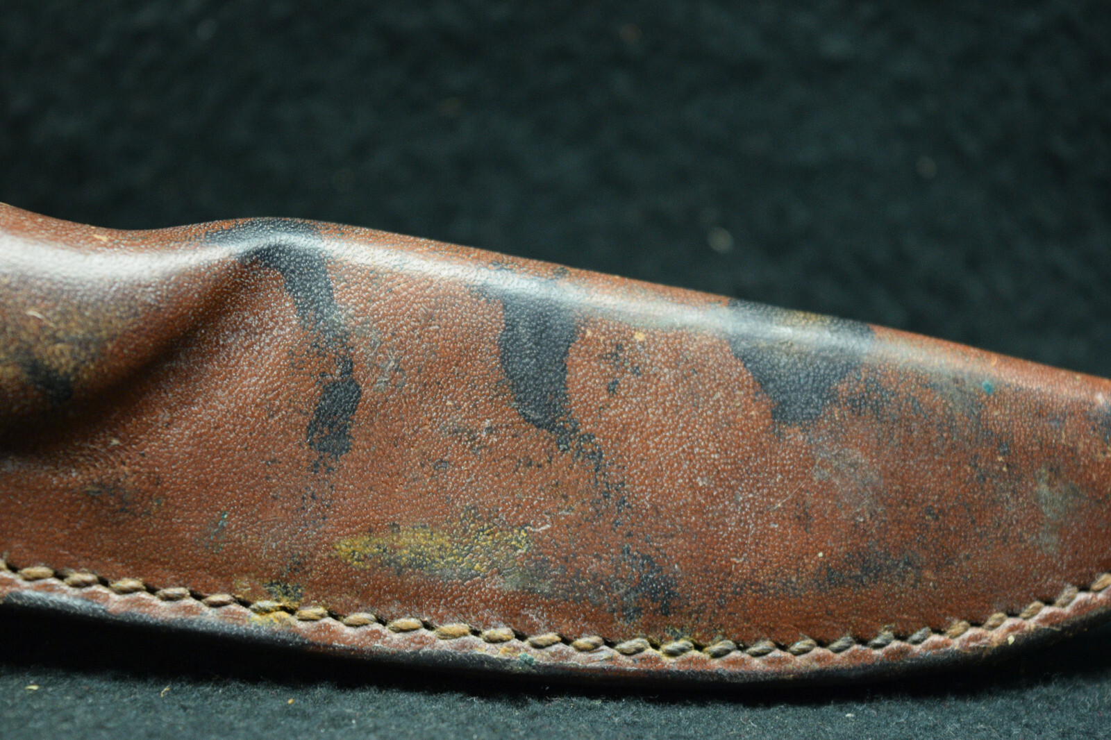 Vintage Russell Belt Knife Canada with leather sheath eBay