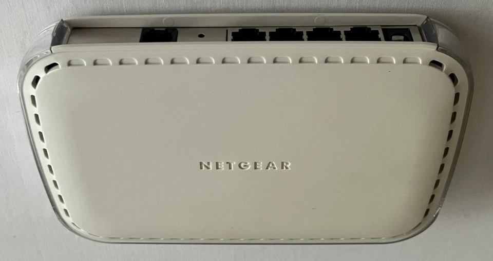 Netgear ADSL Firewall Router - DG834 - Image 2 of 4