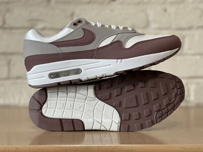 Nike Air Max 1 Summit White Smokey Mauve Running DZ2628-104 Women 11/Men 9.5 New