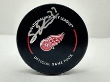 Simon Edvinsson Autographed Detroit Red Wings Game Hockey Puck ! Fanatics