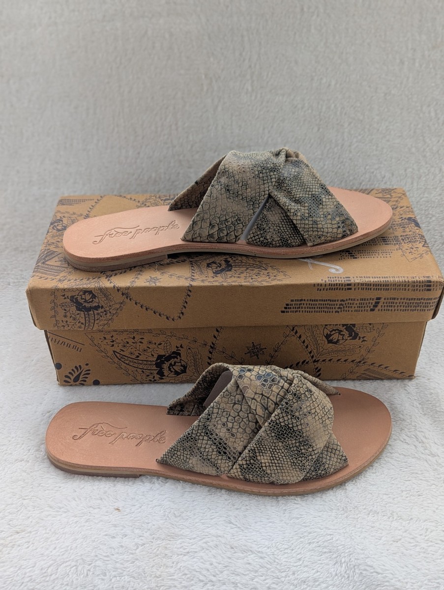 Size Women's Free People Rio Vista Slides Slip On Beige Snake