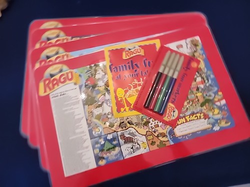 Ragu Laminated Placemats with Recipe Book and Dry Erase Markers - Picture 10 of 11