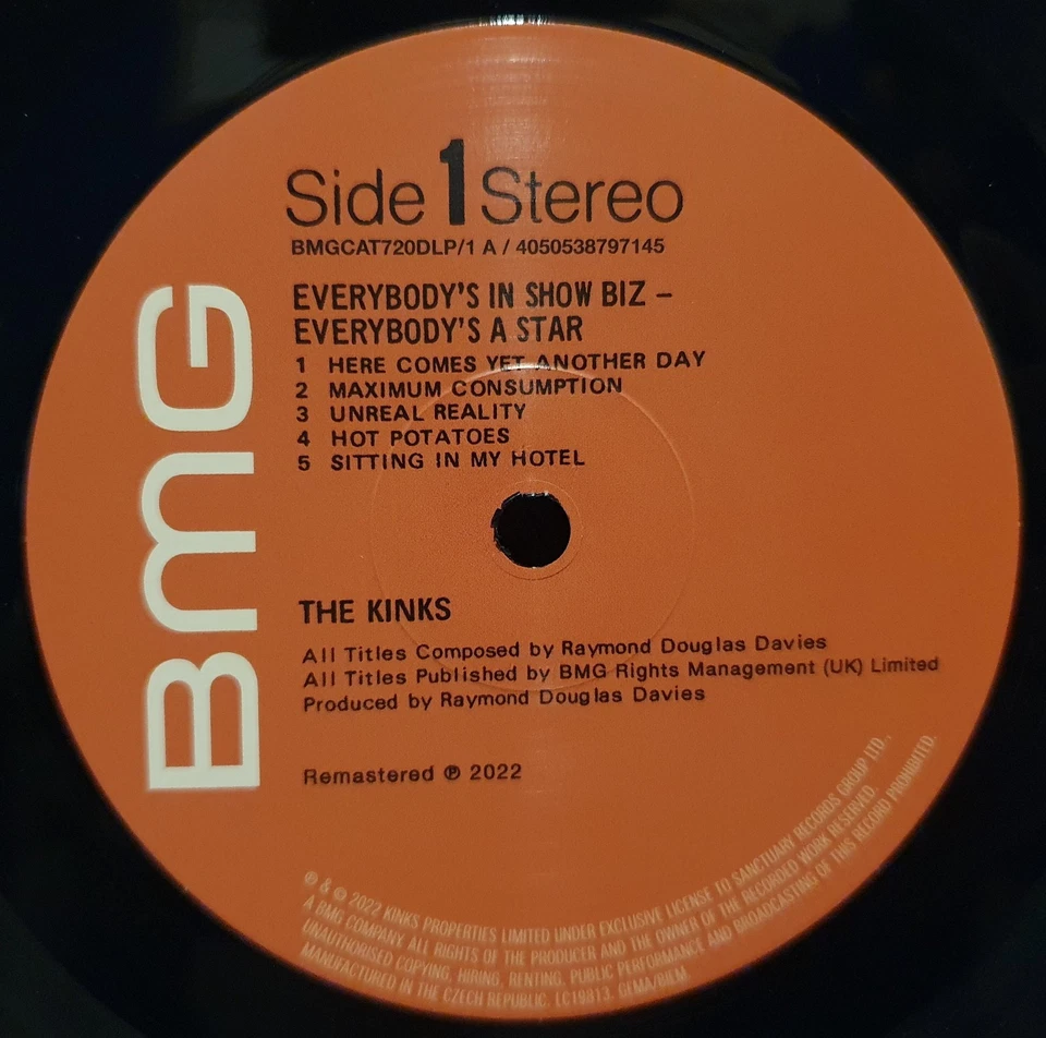 THE KINKS Everybody's In Showbiz - Everybody's A Star Double Vinyl L.P - EX+/EX+ - Image 4 of 4