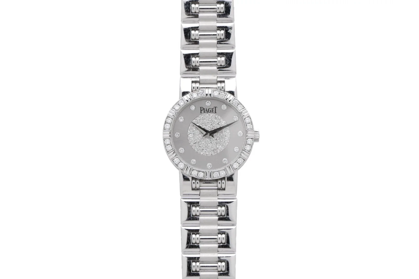 Piaget — Piaget Dancer 90564 K 81 18K White Gold 23mm Watch