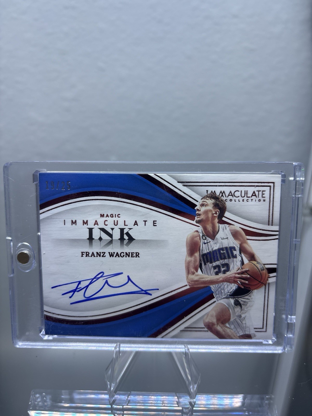 2022-23 Panini - Immaculate Ink Franz Wagner #II-10 Red /25 (AU)