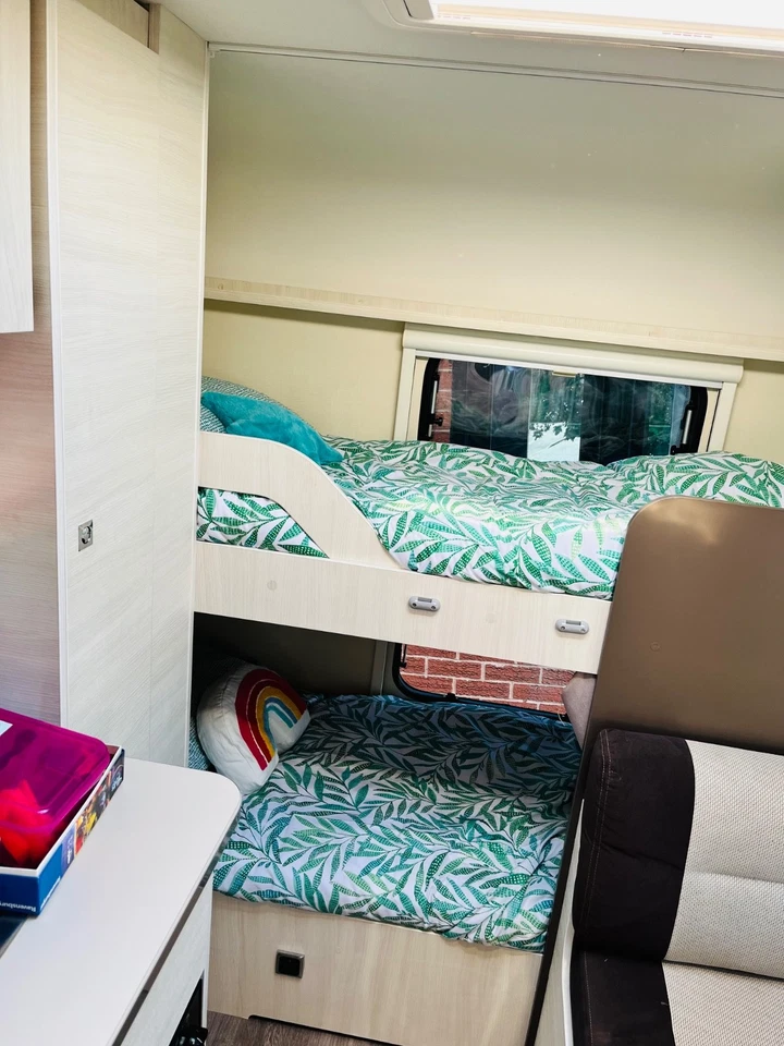 2018 Caravelair 476 6 Berth Fixed Bunk Beds & Fixed Double Bed with Motor Mover - Image 3 of 4