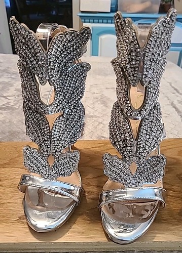 OLIVIA FERGUSON Silver Rhinestones Gladiator Stiletto Heels Wing Size 7 New NOY