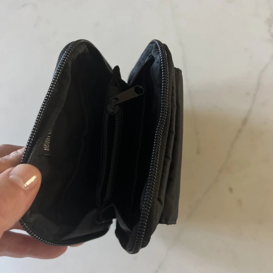 Cartera Head Porter Yoshida Co Estilo Tanker Negra Cremallera Alrededor Hecha en Japón Foto 3 de 4