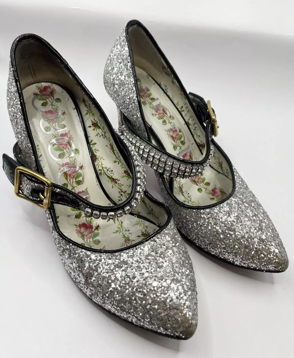 Escarpins Gucci cuir de veau argent paillettes Slyvie Mary Jane rose argenté taille 35,5 5,5