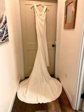 David  s Bridal Simple, Elegant Off the Shoulder Ivory Mermaid wedding dress