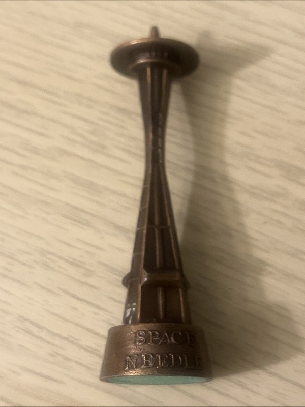 Space Needle Seattle Souvenir Figurine Copper Tone Die Cast 2.25"