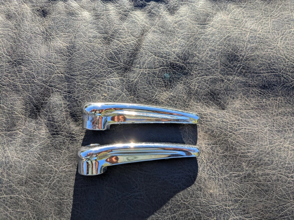  MG Midget Austin Healey Sprite 原装室内门镀铬把手套装 — 第 4/4 张图片