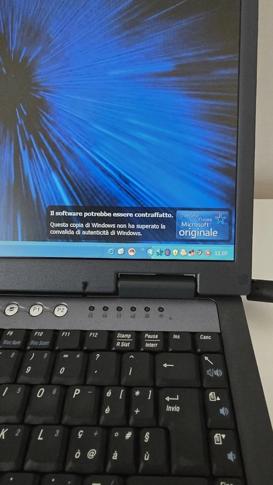 Pc Notebook Acer Aspire 1300 Usato funzionante S.O windows xp/ con floppy - Immagine 2 di 4