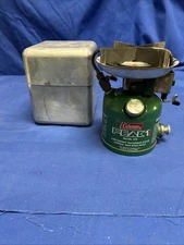 Vintage Coleman Peak 1 Backpack Stove Model 576 1977 Camping With Metal case