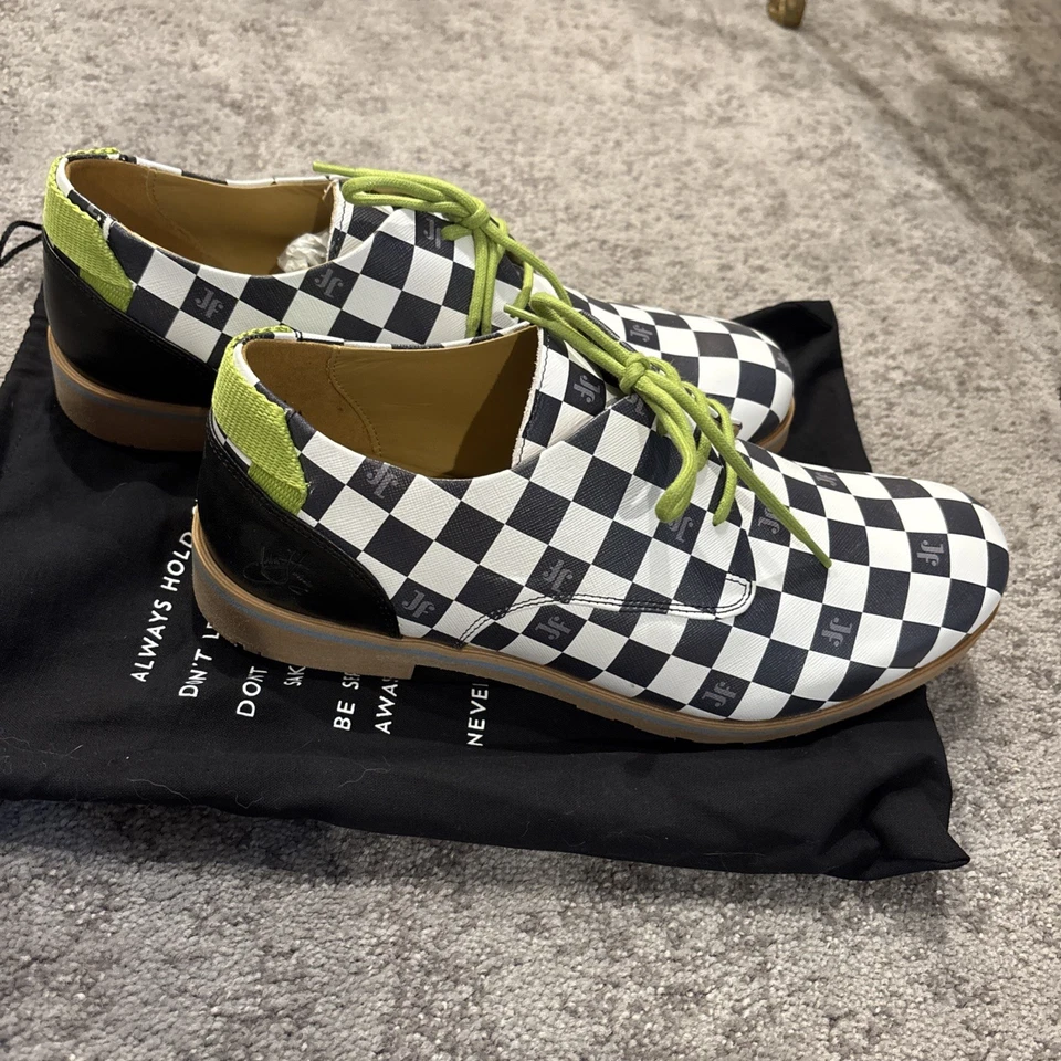 Mocasín a cuadros John Fluevog para hombre 10 Foto 2 de 4