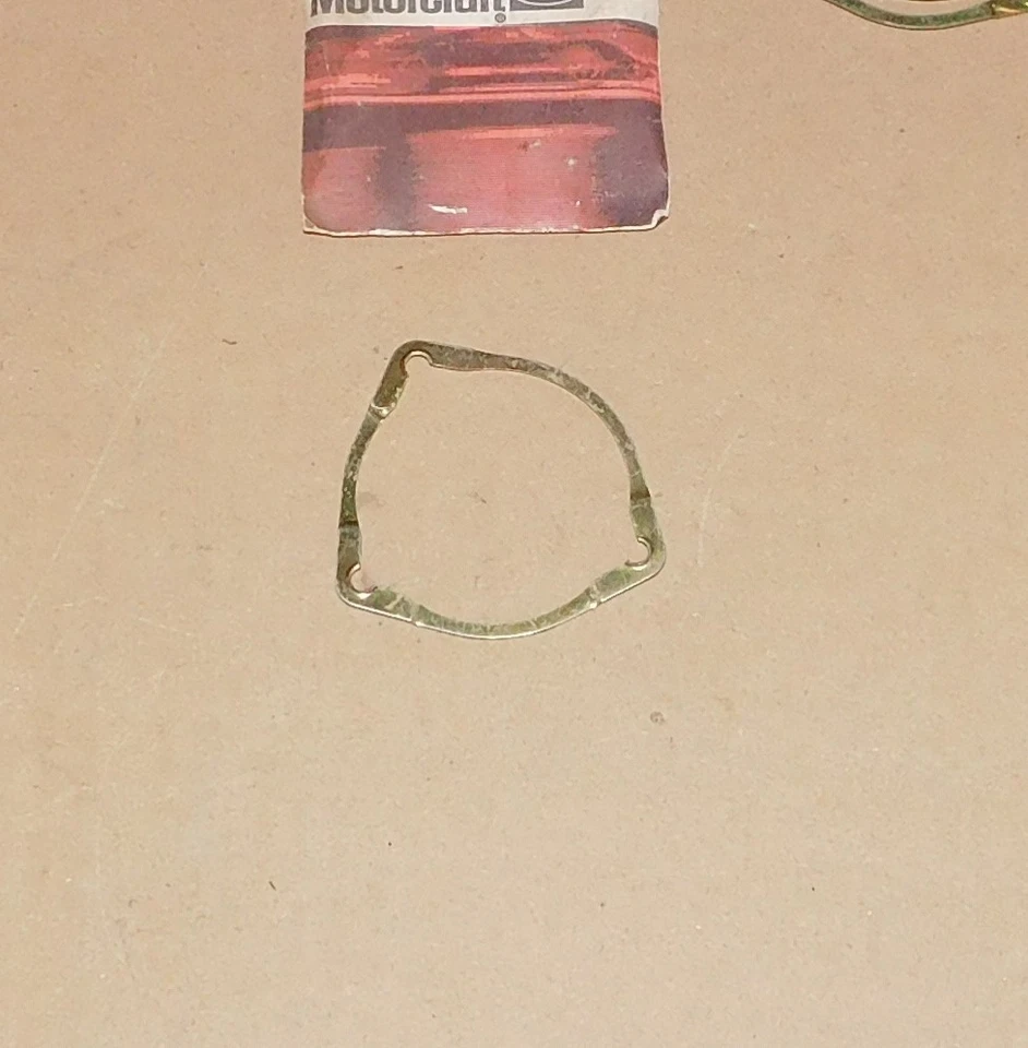 Abrazadera de cubierta de obturador de carburador Ford 1973-76 - 351 m/400 C.I. - NOS Foto 2 de 2