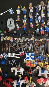 Huge Vintage LEGO Castle Bulk Lot 90s       1.12lb