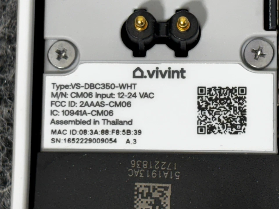 Vivint Doorbell Camera Pro Gen 2 VS-DBC350 WHT UNTESTED AS-IS READ - Image 3 of 3