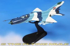 Hobby Master 1:72 MiG-21 Fishbed IQAF 9th Sqn