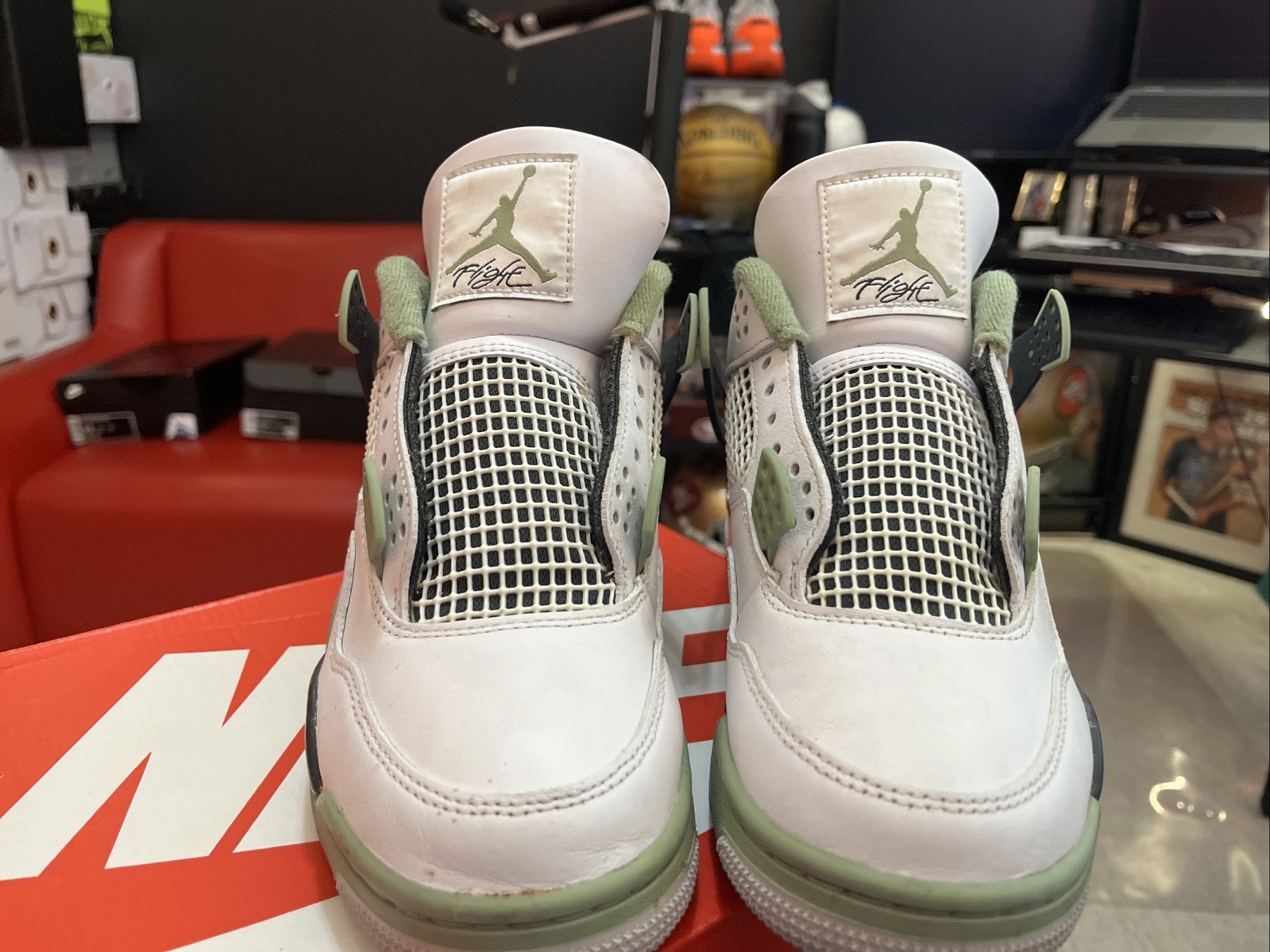 AIR JORDAN 4 (IV) SEAFOAM GREEN YOUTH 5  | WOMANS 6 🔥🔥RARE🔥🔥 image 5
