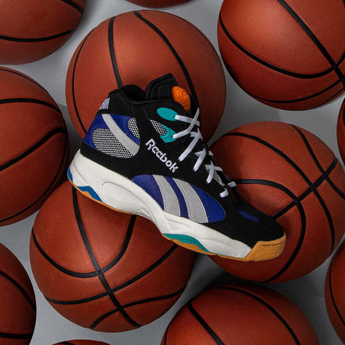 Reebok ATR PUMP VERTICAL 100074933 Core Black Bold Purple Footwear