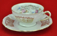 Royal Castle Bavaria vintage cup and saucer. Cup 2” tall, saucer  (BI#MK/180914)
