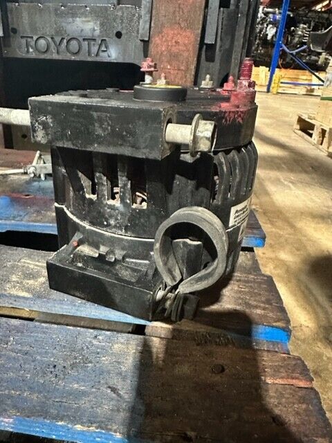 Prestolite Leece Neville Alternator, 4024553C93, 12V Prestolite Leece Neville Alternator, 4024553C93, 12V