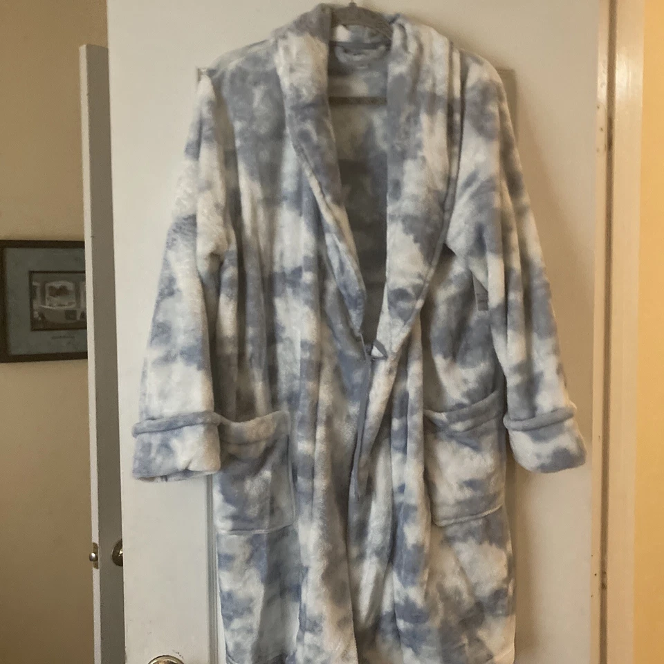 NUEVO CON ETIQUETAS Sonoma House Abrigo Bata Corbata Frontal Imitación Piel Vellón Azul Multicolor Acuarela Foto 2 de 4