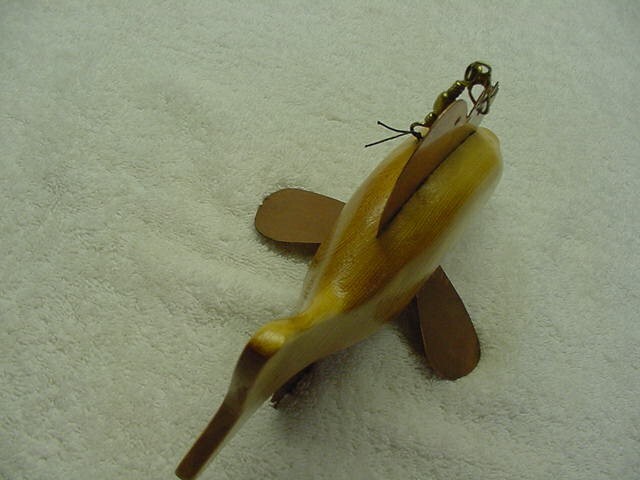Lee Baldwin-Michigan- Hand Carved Spear/Ice Fishing Decoy -2005- Nice !!! (A-1)