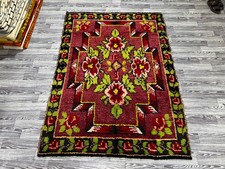 Handmade Moroccan Shag Area Rug 4.9x6.8 ft – Plush Red Floral Medallion Green