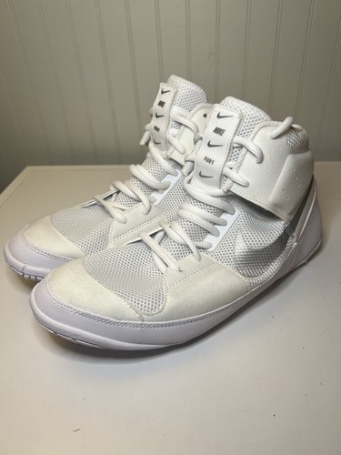 Nuove scarpe Nike Fury Wrestling uomo 10 bianco argento metallizzato MMA Combat Boxing - Foto 4 di 8
