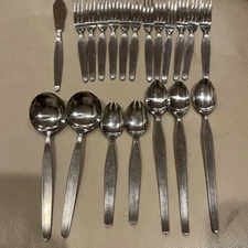 Beautiful Lot of 20 S.C. Stainless Spoons Forks Serving Flatware (k30)