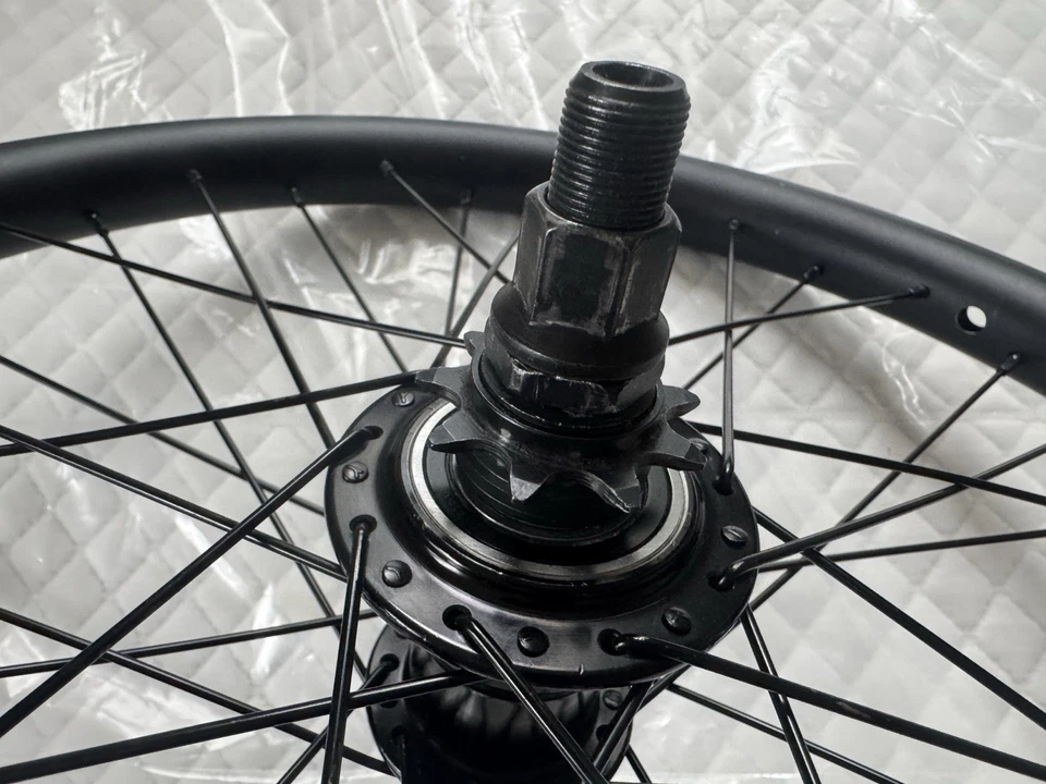 Rueda FreeCoaster BMX personalizada - buje de despliegue de misión LHD y llanta Alienation Skylark Foto 4 de 4