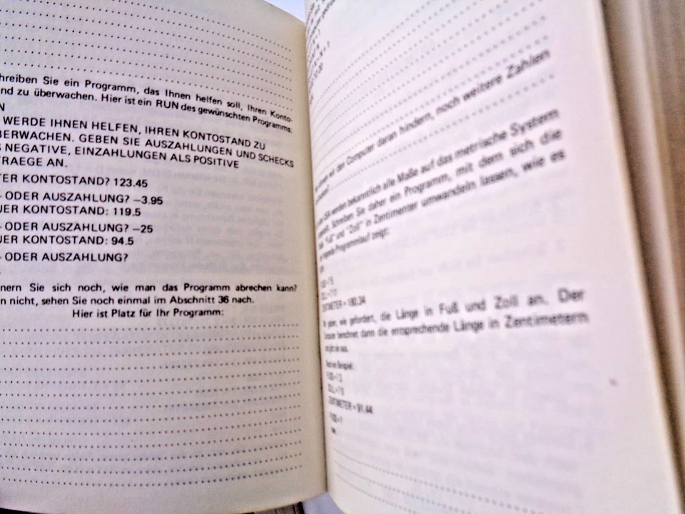 ATARI XL/XE -- BASIC HANDBUCH FÜR SELBSTSTUDIUM UND PRAXIS (HOFACKER- BUCH) #3DE - Bild 4 von 4