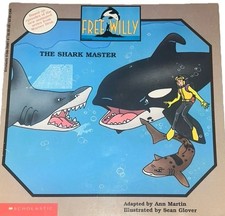 VINTAGE Free Willy: The Shark Master  Paperback Martin, Ann M COLORED pictures
