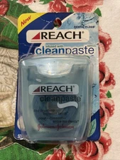 REACH Clean Paste Whitening Dental Floss ICY MINT Flavor 50 yd HTF NOS