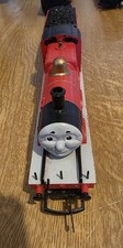 Hornby R852 James And Coaches