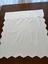 VTG White Embroidered Baby Stroller Pram Bassinet Cradle Coverlet 26 X 28 3/4